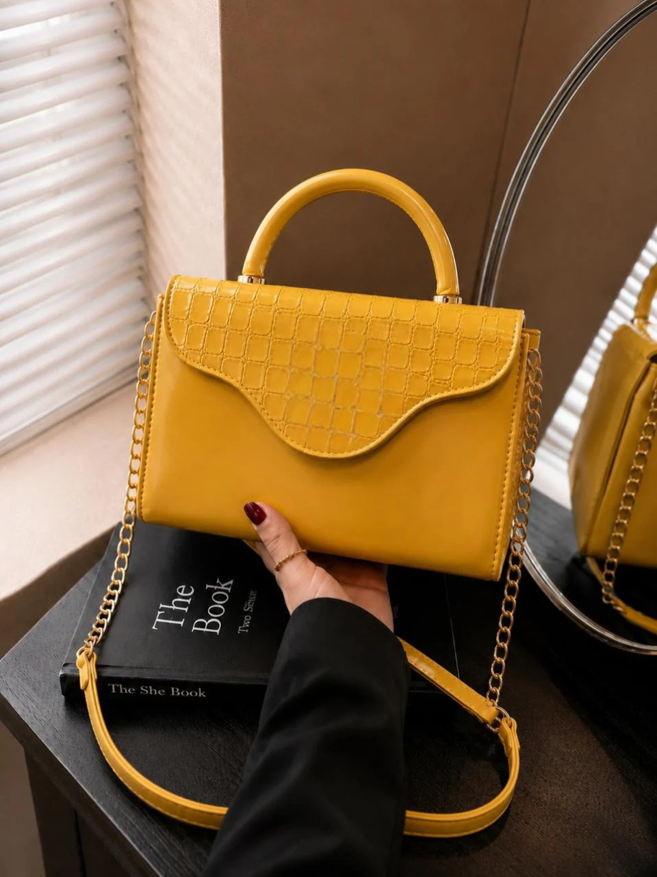 BLUSH CROC-TOP HAND BAG