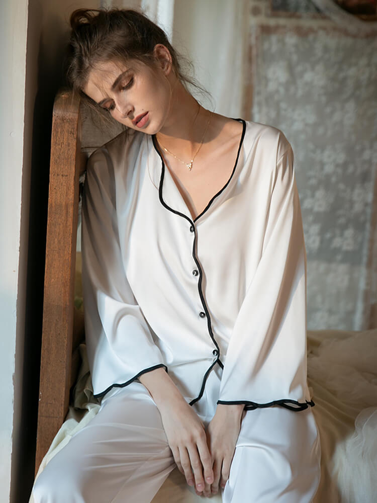 22 Momme Wavy Piped Button-Up Silk Pajama Set for Women