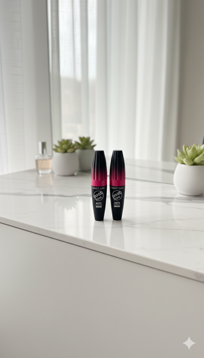 SUPER & DENSE VOLUME EYELINER