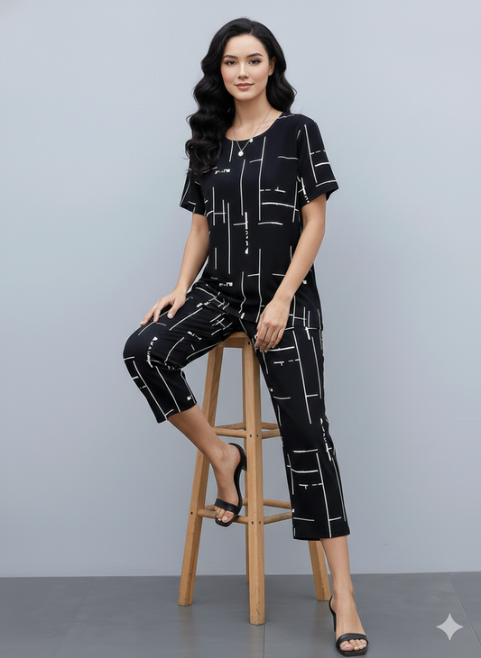 HN-BLACK CAPRI PRINTED NIGHT SUIT