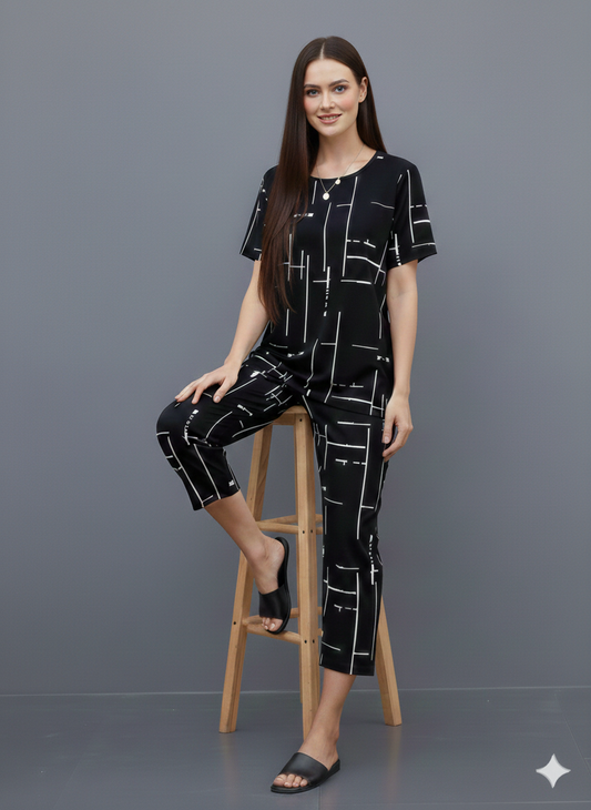 HN-BLACK CAPRI PRINTED NIGHT SUIT