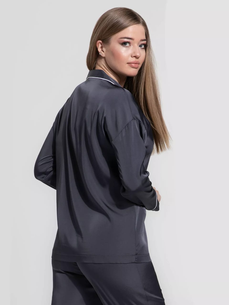 PLAIN SILK -  CHARCOAL