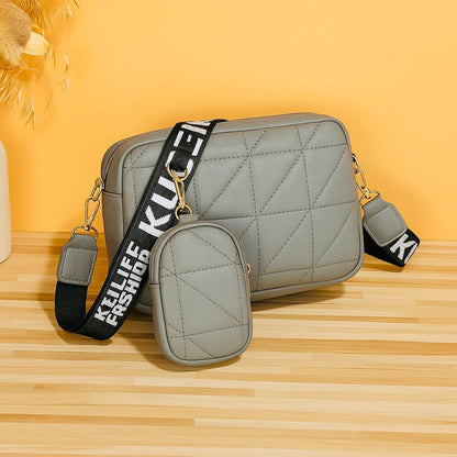 CROSS BODY BAG WITH POUCH