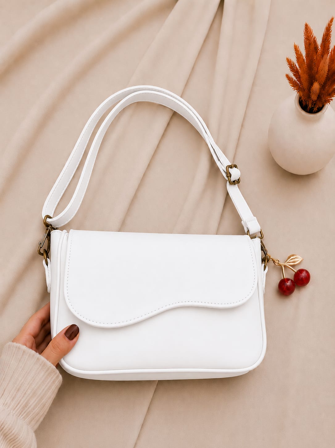 CHERRY SHOULDER BAG