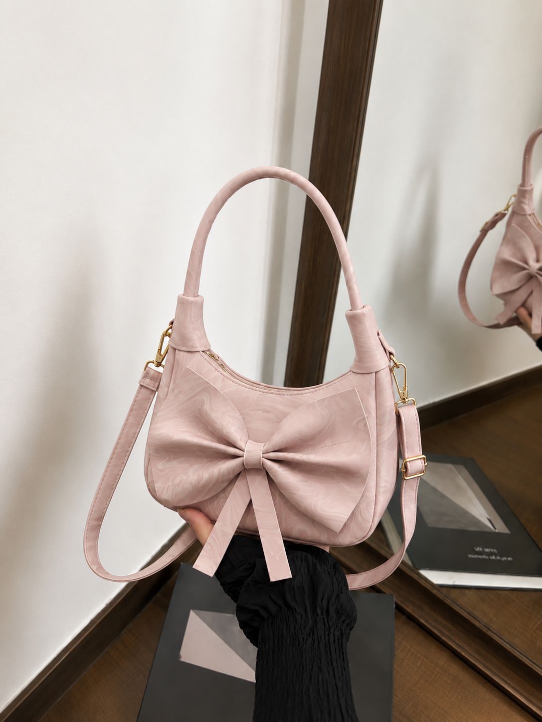 VELOURA BOW STYLE HAND BAG (MARBLE TEXTURED)