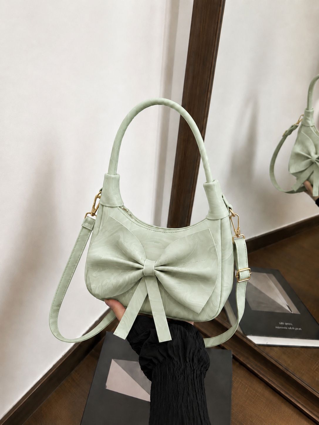 VELOURA BOW STYLE HAND BAG (MARBLE TEXTURED)