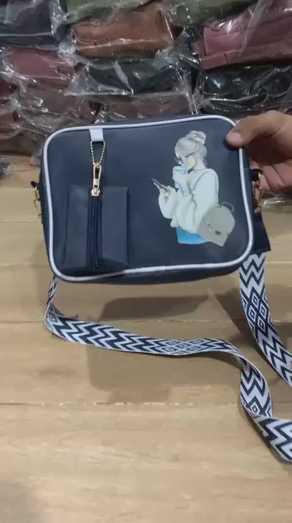 PRINTED CROSS BODY BAG 001